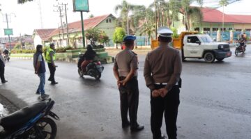 Kapolres Aceh Tenggara diwakili Wakapolres, Terjun Langsung Laksanakan Strong Point Bersama Personel